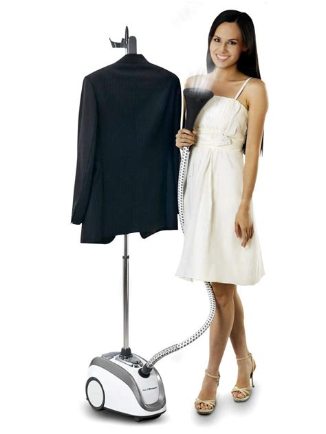 5 Best Clothes Steamers You Can Buy On The Market In 2020 [Updated] | Clothes steamer, Cool ...