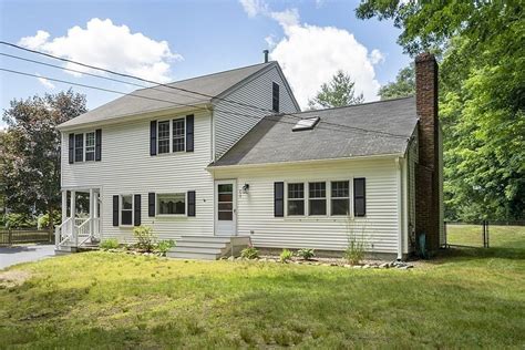 Sherborn, MA Real Estate - Sherborn Homes for Sale | realtor.com®