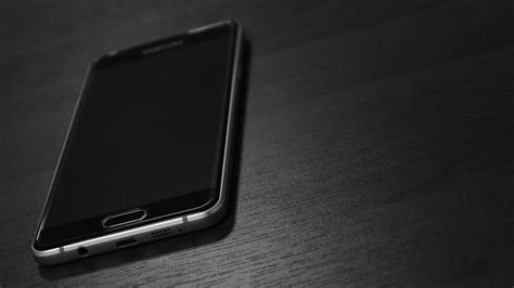 Samsung Black Android Smartphone · Free Stock Photo