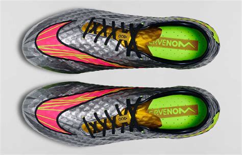 Silver Neymar Nike Hypervenom Boots Released - Liquid Diamond - Footy Headlines