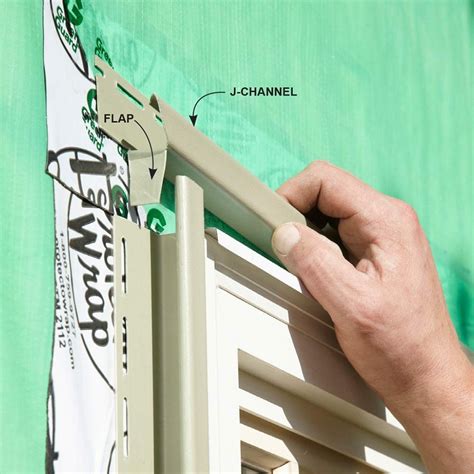 13 Simple Vinyl Siding Installation Tips | The Family Handyman