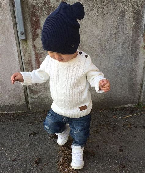 Awesome 50 Best Baby Outfits https://mybabydoo.com/2017/04/14/50-best-baby-outfits/ Babies drool ...