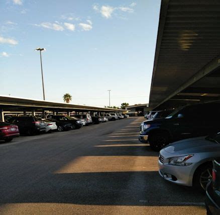 the-parking-spot-1-hou-airport-houston- - Yahoo Local Search Results