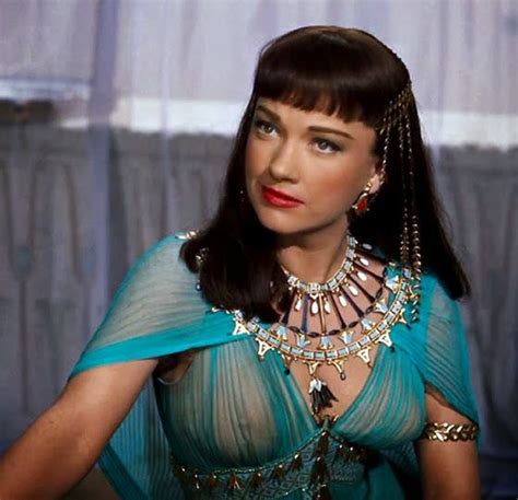 Anne Baxter as Nefertiti in "The Ten Commandments" Beautiful Women Pictures, Beautiful ...