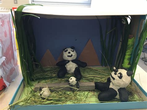 Panda Beat habitat diorama - bamboo forest | Bamboo forest, Panda, Diorama