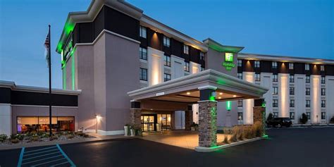 Milwaukee, Wisconsin hotel, just minutes from the heart of downtown ...