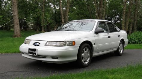 Ford Taurus SHO (Automatic) specs, 0-60, quarter mile - FastestLaps.com