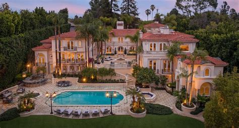 Newly Modernized Historic c.1927 36,000 Sq. Ft. Los Angeles Mansion ...