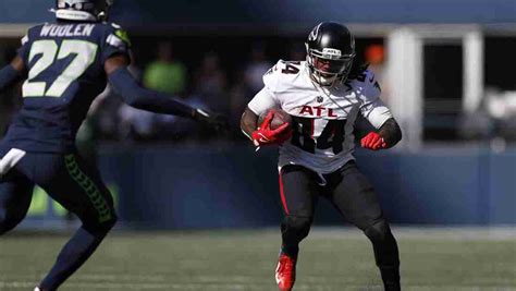 Falcons' Cordarrelle Patterson Logs Career Day vs. Seahawks