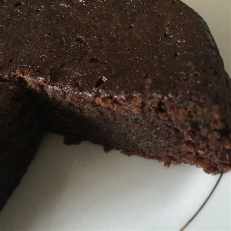 The Traditional Jamaican Black Cake is preferred and baked by most Jamaicans during the ...