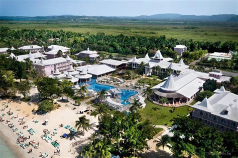 Riu Palace Tropical Bay - Weddings by Escapes