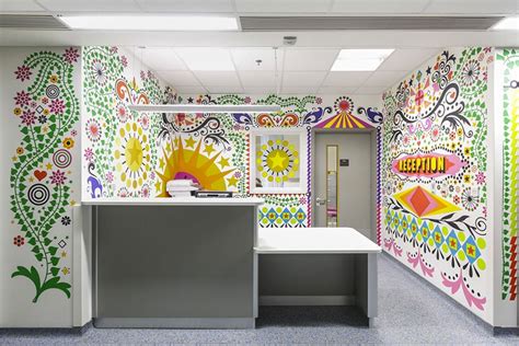 15 Designers and Artists Decorate Children's Hospital Walls -DesignBump