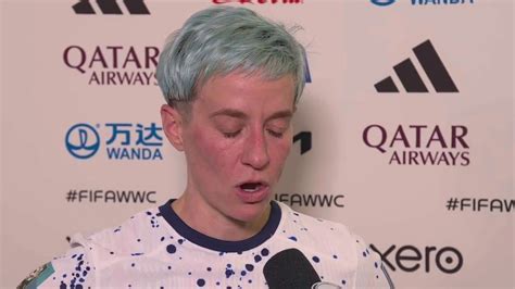 Old Megan Rapinoe autograph video has men raging about her all over again | indy100