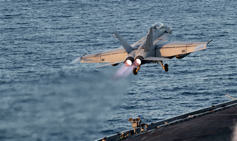 DVIDS - Images - USS Nimitz flight Operations [Image 3 of 28]