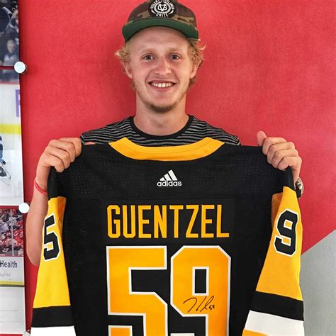 Jake Guentzel Autographed Jersey – Underdogs United