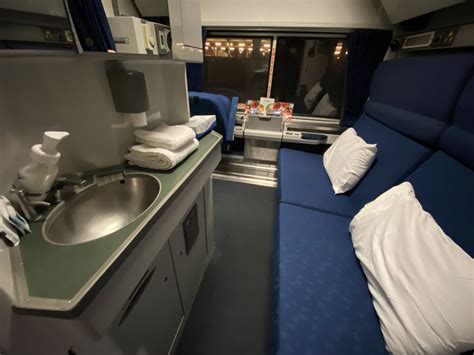 Amtrak Sleep Car Pictures Roomettes