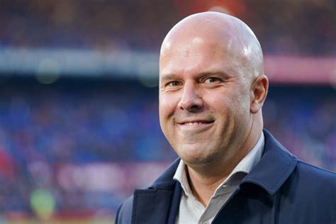 Arne Slot: "Ik zou Ajax willen adviseren om… | FeyenoordPings