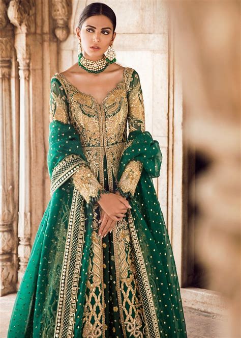 Pakistani Bridal Lehnga in Emerald Green for Wedding #J5119 | Pakistani ...