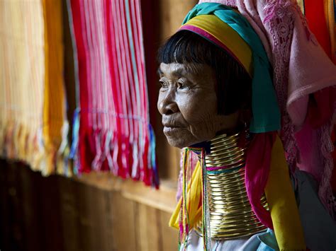 Kayan Tribe in Myanmar - The Travel Addict