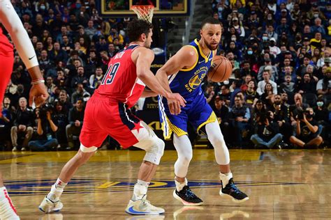 Steph Curry dominates as Warriors beat Wizards - Golden State Of Mind