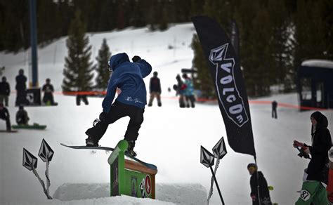 What Is Jibbing Snowboard? All You Need to Know