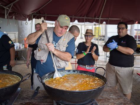 ‘We Fed An Island’: Chef Jose Andres tells us about his activism | TV Shows | Al Jazeera