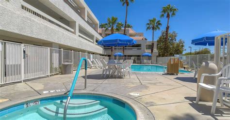 Motel 6-Palm Springs, Ca - Downtown from $47. Palm Springs Hotel Deals ...