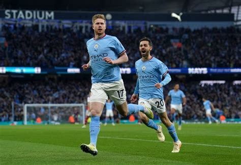 Man City vs Arsenal HIGHLIGHTS: Kevin de Bruyne BRACE, City RECEIVE ...