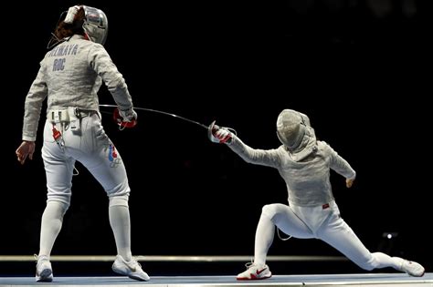 Olympics-Fencing-Russians win second consecutive gold in women's team sabre | Nippon.com