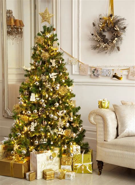 40 Gold Christmas Tree Decorations Ideas For Coming Holiday Session ...