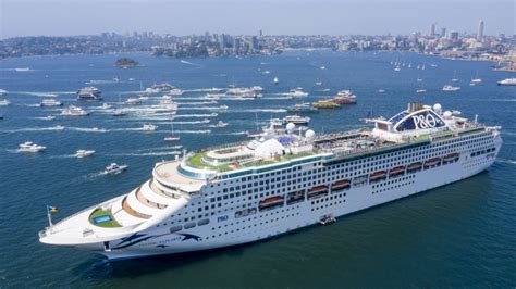 P&O Cruises Celebrates Australia Day in Sydney Harbour - Cruise ...