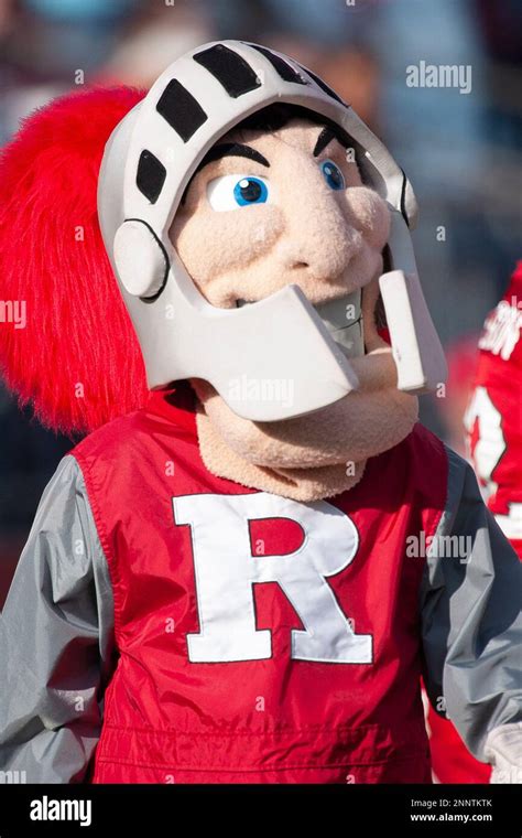 Rutgers university scarlet knights mascot hi-res stock photography and ...