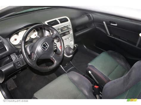 2003 Honda civic si hatchback interior