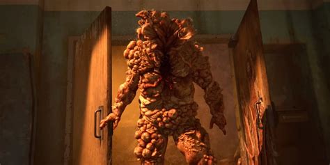 Bloaters Explained: What That Giant Infected Is In HBO’s The Last of Us - TVovermind