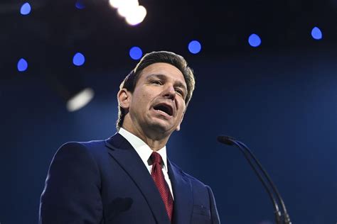 Florida Gov. Ron DeSantis launches 2024 presidential campaign, challenging Trump - The Globe and ...