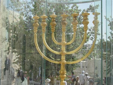 The Holy Temple Menorah | United with Israel