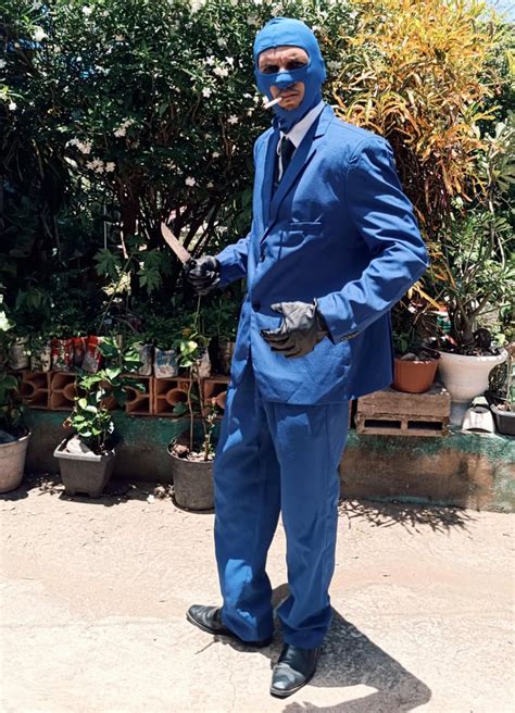 [Cosplay] The Spy can be anyone! (My Blue Spy cosplay) : r/tf2