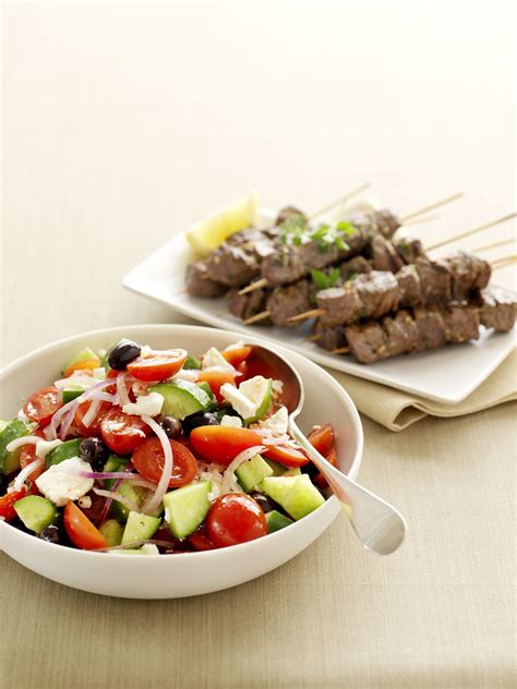 Greek salad with lemon & oregano lamb