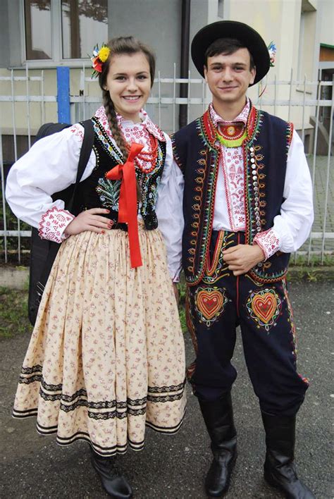 Quick overview of folk costumes from Poland (warning: picture-heavy ...