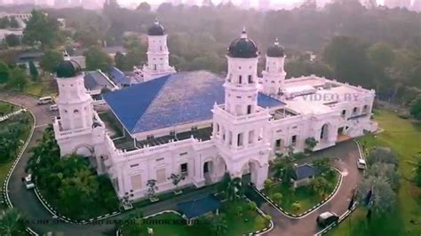 Masjid Sultan Abu Bakar, Johor Bahru 2015 - AERIAL VIDEO - YouTube