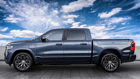 2025 Ram 1500 Ramcharger Has 'Unlimited' Battery Electric Range, Requires No Public Charging