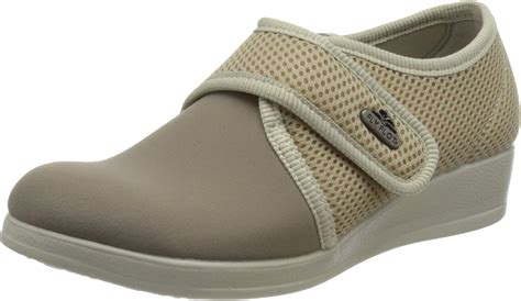 Amazon.com | Fly Flot Women's Flat Slipper, Beige, 5.5 | Slippers