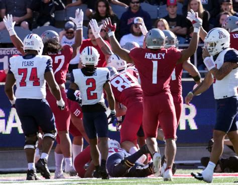 Arizona's offense puts together a lackluster performance against WSU - GOAZCATS: Arizona ...