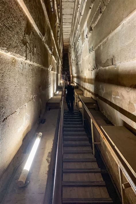 Grand Gallery Great Pyramid - Earth Trekkers