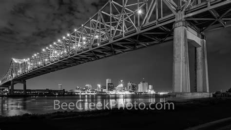 New Orleans Bridge Skyline BW