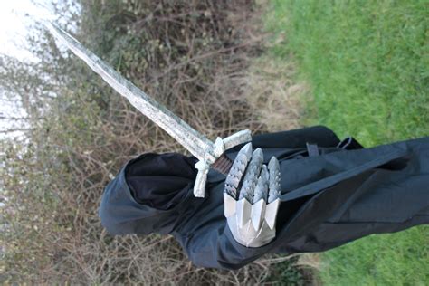 Ring Wraith Costume : 3 Steps - Instructables