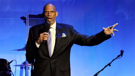 Kareem Abdul-Jabbar undergoes quadruple coronary bypass surgery | CTV News