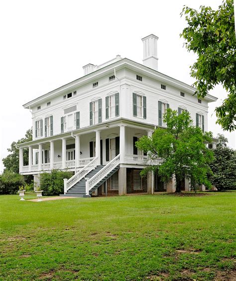 10 MUST-SEE Historic Sites In South Carolina (Guide + Photos)
