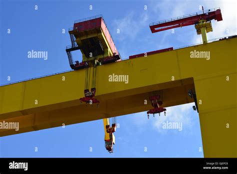 Harland and Wolff cranes, Belfast Stock Photo - Alamy