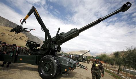 Bofors: After 12 years, CBI challenges HC verdict in SC